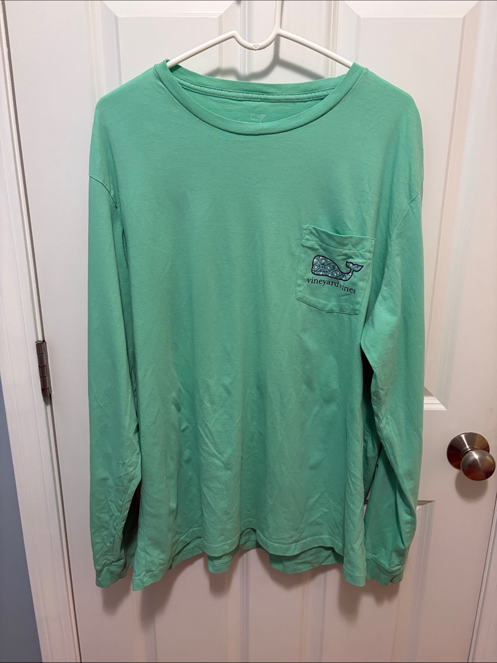 Vineyard Vines Men’s Mint Green Long-Sleeve Pocket Tee
